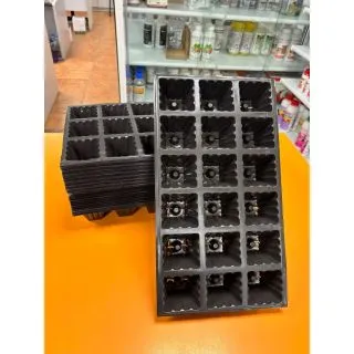 Compra FUNDAS DESECHABLES 18 ALVEOLOS para Bandeja de 54 (3 Unid.). en la tienda online Fito Agrícola